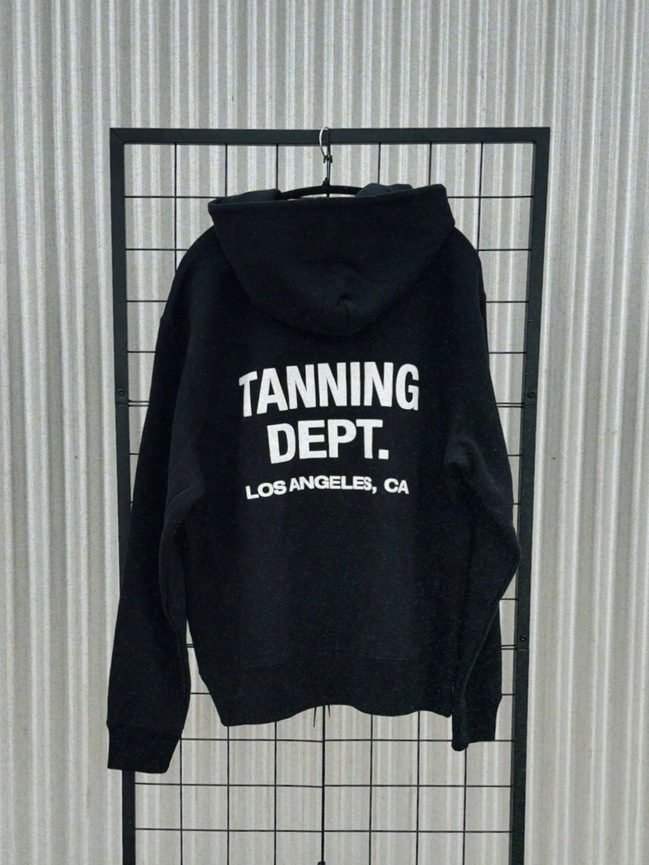 BLACK HOODIE