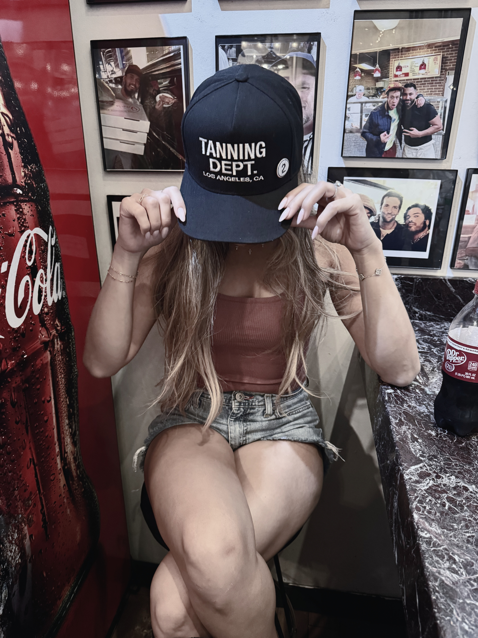 BLACK CAP