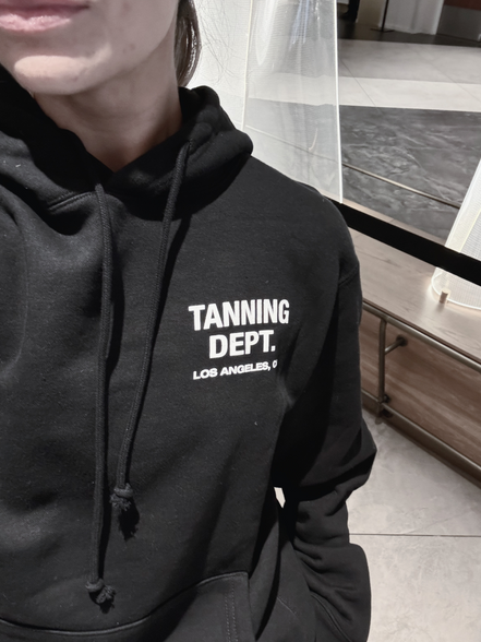 BLACK HOODIE